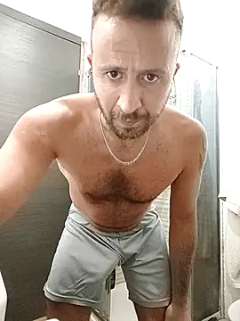 Snapshot of gilera250s chatting on 11/19/25, 04:40 gilera250s online show from 11/19/25, 04:40