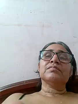  candi online show from 03/06/25, 07:32