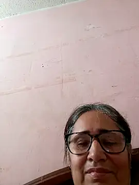  candi online show from 03/17/25, 12:25