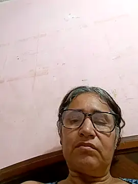  candi online show from 03/18/25, 07:41