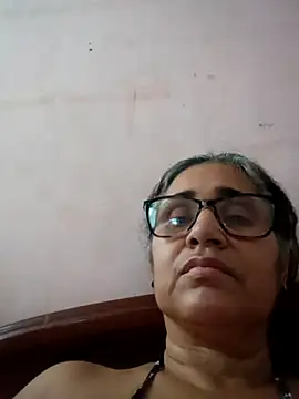  candi online show from 03/22/25, 10:26