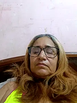  candi online show from 11/02/25, 02:36