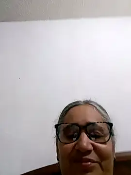  candi online show from 04/24/26, 01:41
