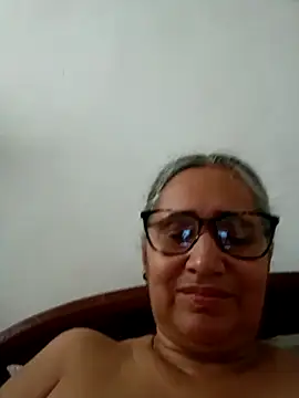  candi online show from 05/01/26, 12:32