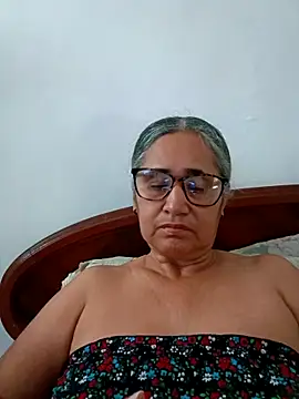 Snapshot of _candi chatting on 05/07/26, 11:26 candi online show from 05/07/26, 11:26
