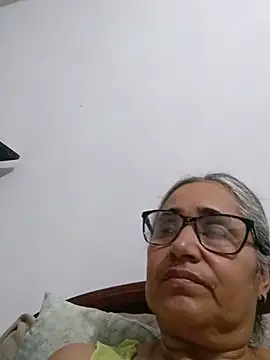Snapshot of _candi chatting on 05/16/26, 01:02 candi online show from 05/16/26, 01:02