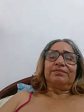 Snapshot of _candi chatting on 05/30/26, 01:30 candi online show from 05/30/26, 01:30