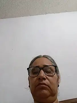 Snapshot of _candi chatting on 06/01/26, 11:01 candi online show from 06/01/26, 11:01