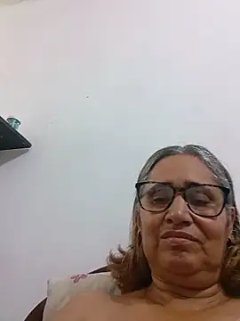 Snapshot of _candi chatting on 06/03/26, 03:39 candi online show from 06/03/26, 03:39