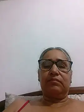Snapshot of _candi chatting on 06/14/26, 07:10 candi online show from 06/14/26, 07:10