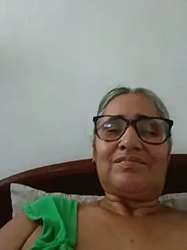 Snapshot of _candi chatting on 06/16/26, 02:41 candi online show from 06/16/26, 02:41