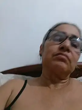 Snapshot of _candi chatting on 06/24/26, 04:11 candi online show from 06/24/26, 04:11