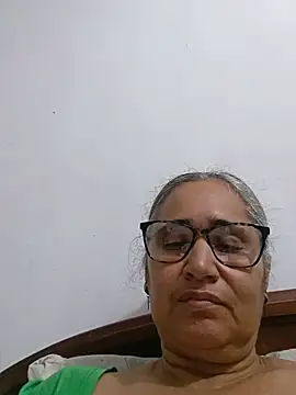 Snapshot of _candi chatting on 06/25/26, 08:41 candi online show from 06/25/26, 08:41