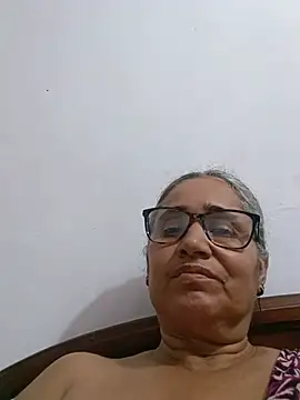 Snapshot of _candi chatting on 06/27/26, 02:38 candi online show from 06/27/26, 02:38