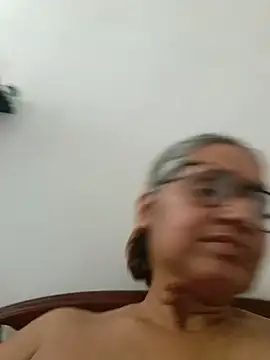 Snapshot of _candi chatting on 07/06/26, 03:03 candi online show from 07/06/26, 03:03
