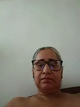 Snapshot of _candi chatting on 07/21/26, 11:34 candi online show from 07/21/26, 11:34