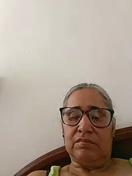 Snapshot of _candi chatting on 07/23/26, 05:44 candi online show from 07/23/26, 05:44