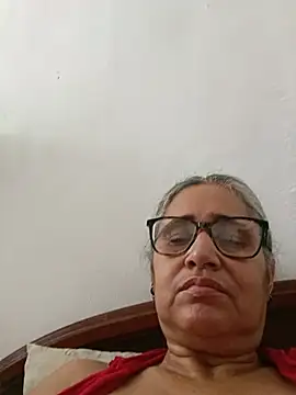 Snapshot of _candi chatting on 07/28/26, 03:21 candi online show from 07/28/26, 03:21