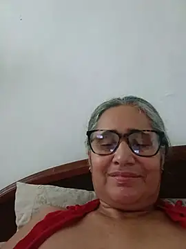 Snapshot of _candi chatting on 07/28/26, 09:47 candi online show from 07/28/26, 09:47