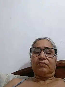Snapshot of _candi chatting on 07/30/26, 12:53 candi online show from 07/30/26, 12:53