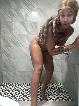 slimerlla online show from 12/21/25, 12:01