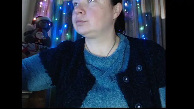 amorelara online show from 11/30/25, 09:24