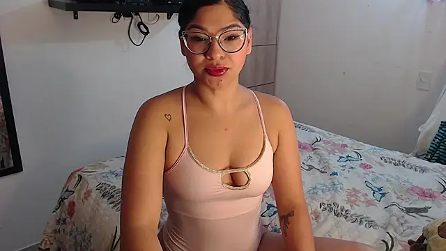 Snapshot of Prins_jazmin chatting on 10/14/25, 10:16 Prins jazmin online show from 10/14/25, 10:16