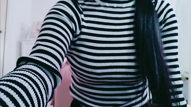 Snapshot of Mana_chan chatting on 02/19/25, 05:38 Mana chan online show from 02/19/25, 05:38