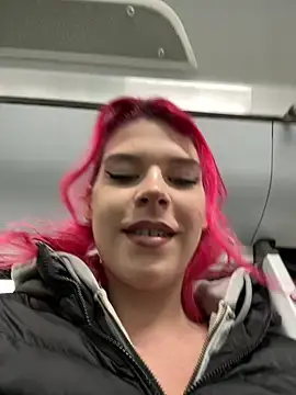 RiriRoseey online show from 02/02/25, 08:35