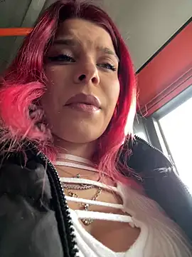 RiriRoseey online show from 01/06/26, 09:13