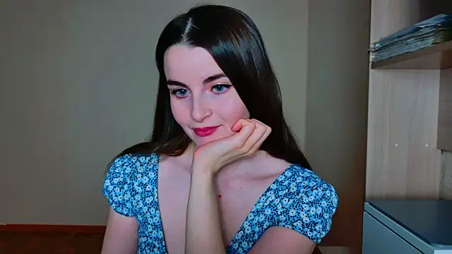 Miss Arwen online show from 02/09/25, 08:56