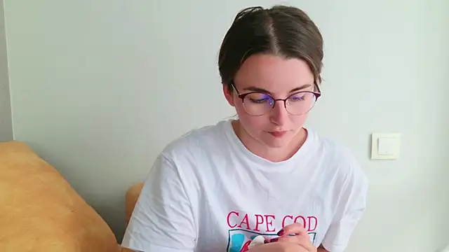 Miss Arwen online show from 06/24/26, 11:20