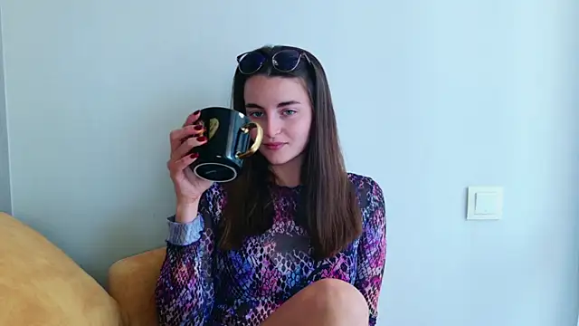 Miss Arwen online show from 06/29/26, 10:15