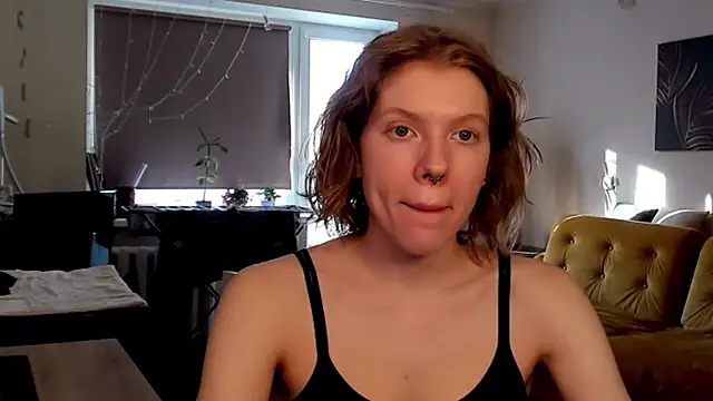 Snapshot of StellaDavis chatting on 02/20/25, 12:15 StellaDavis online show from 02/20/25, 12:15