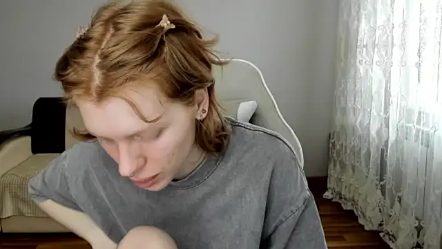 Snapshot of StellaDavis chatting on 04/09/26, 10:31 StellaDavis online show from 04/09/26, 10:31