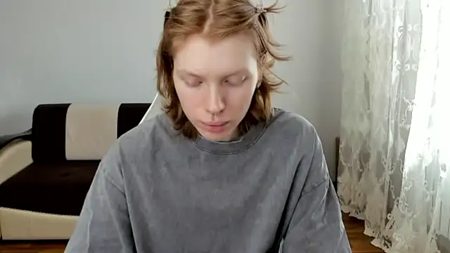 Snapshot of StellaDavis chatting on 05/03/26, 11:05 StellaDavis online show from 05/03/26, 11:05