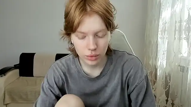 Snapshot of StellaDavis chatting on 06/20/26, 11:02 StellaDavis online show from 06/20/26, 11:02