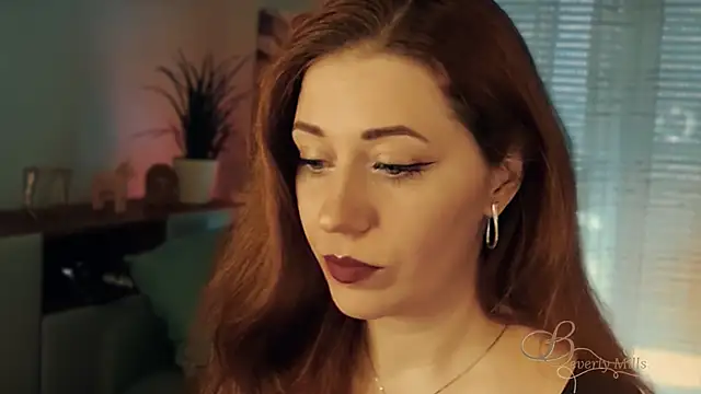 Snapshot of MissBeverlyMills chatting on 01/10/26, 07:54 MissBeverlyMills online show from 01/10/26, 07:54