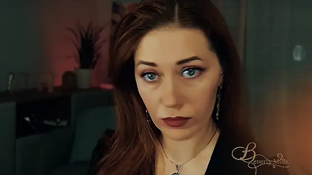 Snapshot of MissBeverlyMills chatting on 01/11/26, 05:34 MissBeverlyMills online show from 01/11/26, 05:34