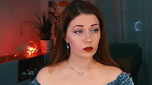 Snapshot of MissBeverlyMills chatting on 02/08/26, 05:55 MissBeverlyMills online show from 02/08/26, 05:55