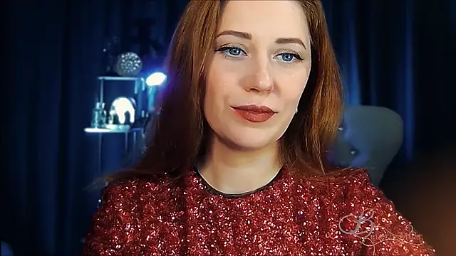 Snapshot of MissBeverlyMills chatting on 04/08/26, 12:27 MissBeverlyMills online show from 04/08/26, 12:27