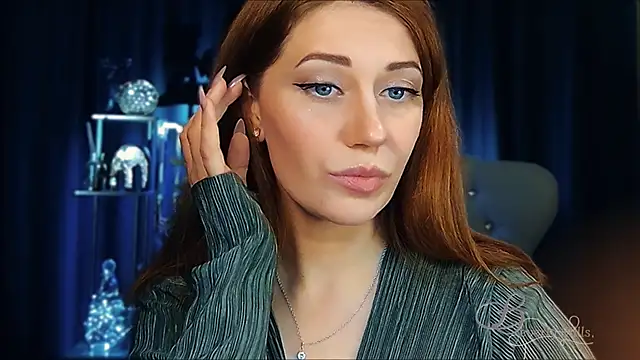 Snapshot of MissBeverlyMills chatting on 04/09/26, 10:53 MissBeverlyMills online show from 04/09/26, 10:53