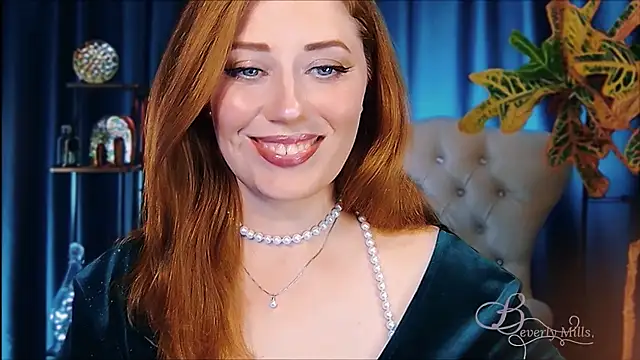 Snapshot of MissBeverlyMills chatting on 05/30/26, 10:01 MissBeverlyMills online show from 05/30/26, 10:01