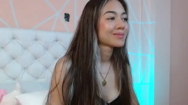 hantonella  online show from 10/04/25, 08:51