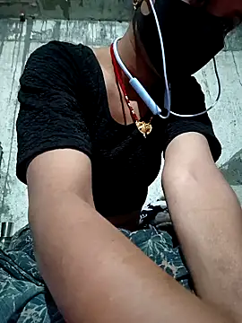 Snapshot of Anushka_Ji chatting on 02/11/25, 04:46 Anushka Ji online show from 02/11/25, 04:46