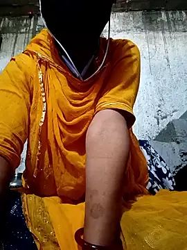 Snapshot of Anushka_Ji chatting on 02/17/25, 03:36 Anushka Ji online show from 02/17/25, 03:36