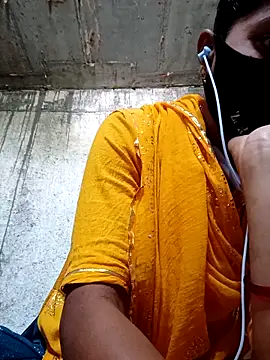 Snapshot of Anushka_Ji chatting on 02/28/25, 07:26 Anushka Ji online show from 02/28/25, 07:26