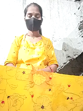 Snapshot of Anushka_Ji chatting on 11/06/25, 04:08 Anushka Ji online show from 11/06/25, 04:08