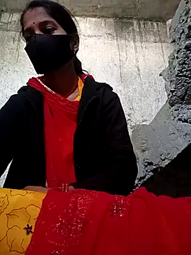 Snapshot of Anushka_Ji chatting on 11/11/25, 03:50 Anushka Ji online show from 11/11/25, 03:50