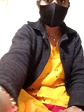 Snapshot of Anushka_Ji chatting on 12/01/25, 07:13 Anushka Ji online show from 12/01/25, 07:13